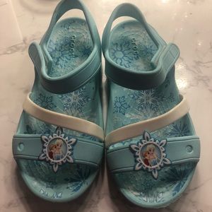 Disney Queen Elsa crocs